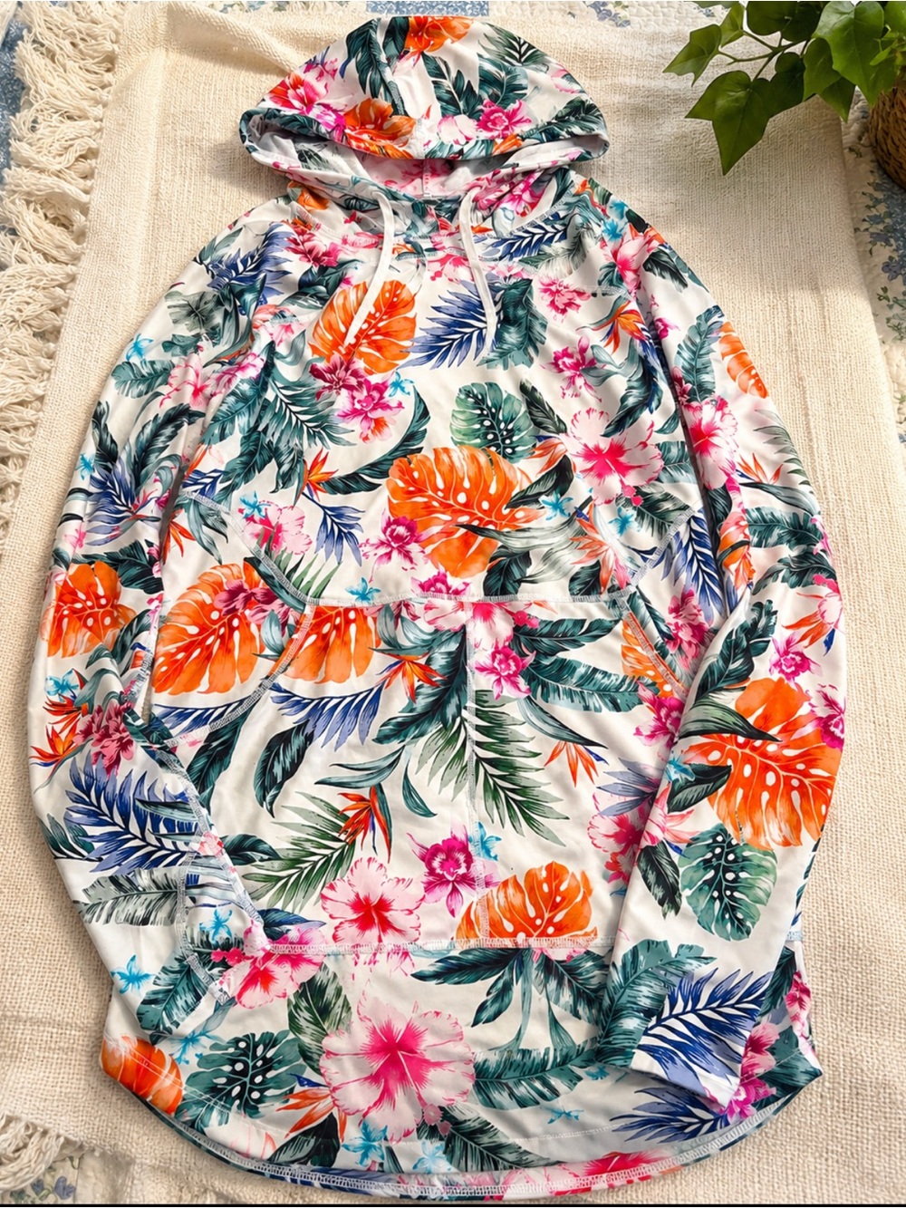 NWT Jantzen Women’s Long-Sleeve Tropical Floral Beach Cover up size large UPF 50